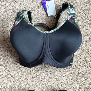 Freya Sonic Underwire Molded Spacer Sports Bra 30G